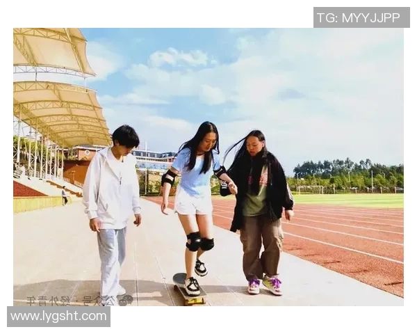 滑板文化的魅力:深入成都滑板队的灵活性与团队精神探索 滑板文化的魅力:深入成都滑板队的灵活性与团队精神探索